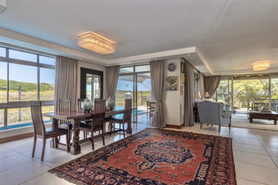 4 Bedroom Property for Sale in Sunset Beach Western Cape